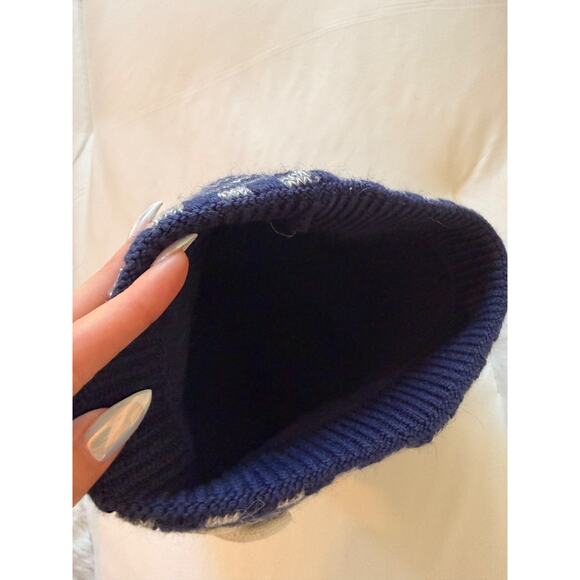 CHANEL beanie